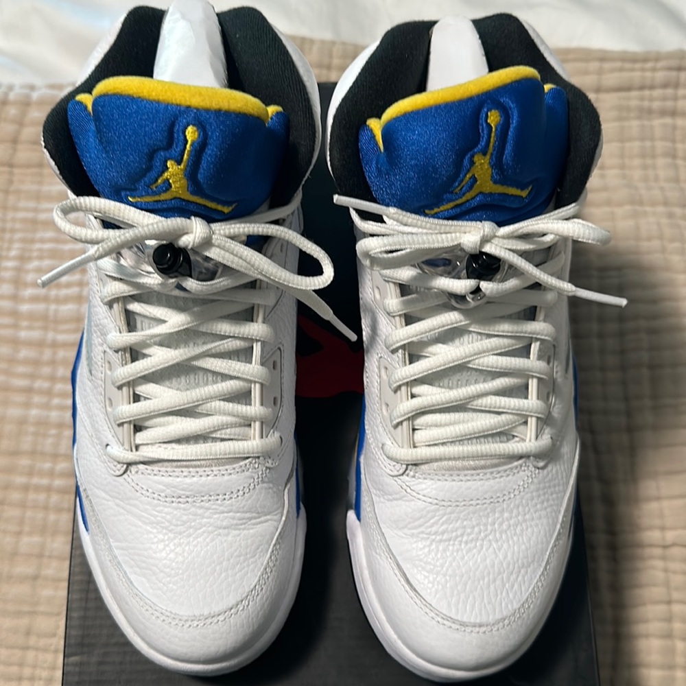 Jordan 5 laney men’s basketball shoes size: 8